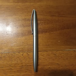 Stylo D2 Platinclub
