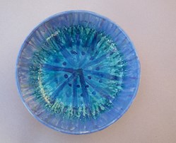 Plat bleu