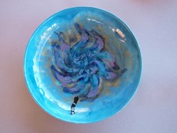 Plat bleu et noir
