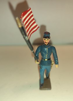 Soldat nordiste de l'Union avec le drapeau de nordiste