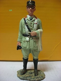 Lieutenant de la batterie de marche du 4 -ème REI 1932