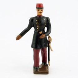 Etudiant en médecine en tenue de sortie 1904 (carabin)sur socle en bois