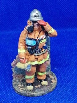 Le pompier de l'unité Rescue Task Force en tenue de feu Tokyo Japon 2003