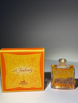 24 Faubourg
