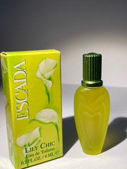 Escada - Lily chic