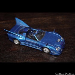 Batmobile 2000 Corgi 1/43eme