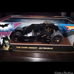 Batmobile Batman The Dark Knight Tumbler Hot Wheels 1/18eme
