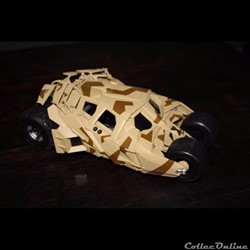 Batmobile Batman Begin Tumbler camouflage 1/18eme Hot Wheels