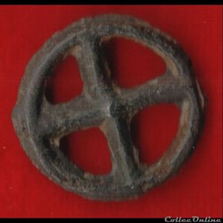 Gaule - Rouelle à 4 rayons en potin
