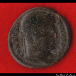 Constantin Ier - Nummus ou Centenionalis - Porte de camp