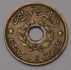 2 1/2 Piastres - 1940