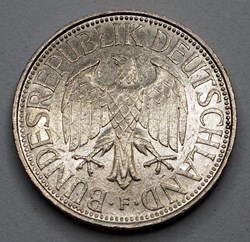 1 Mark - 1975 F