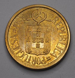 10 Escudos - 1988