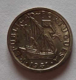 2 1/2 Escudos - 1981