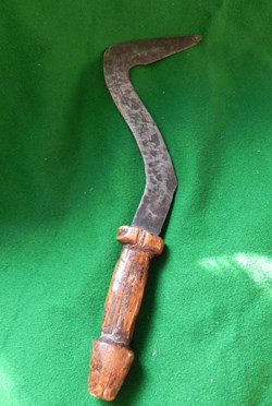 COUTEAU FAUCILLE NGBANDI