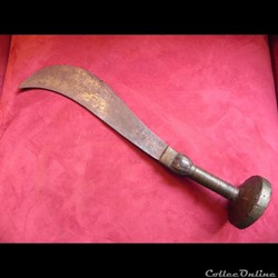 pré-monnaies   :Zaïre Oubangui éoée courte "machette "