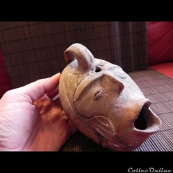 VASE ANTHROPOMORPHE