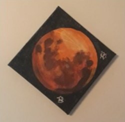 lune rousse peinture acrylique sur toile : visages et animaux
