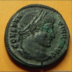 Constantin I  VOT  X X  Lune  Ticinium