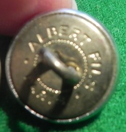bouton militaire à la grenade gendarmerie?