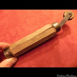 fer de doreur/ relieur