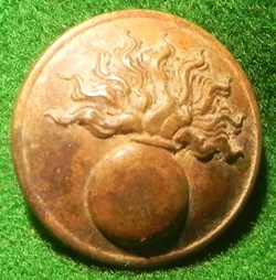 bouton infanterie à la grenade 1870-1915....( Poilus )