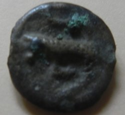 potin Turons à la tête diabolique. monnaie d'inspiration lunaire