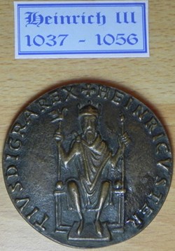 sceau de Henri III 1037 1056
