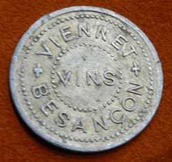 Vins VIENNET Besançon 10 ctes bon à consommer