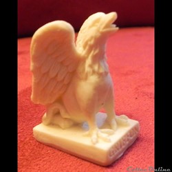 miniature divinité antique Griffon céramique