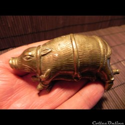 poids INDONESIE PORC sauvage SACRIFICE