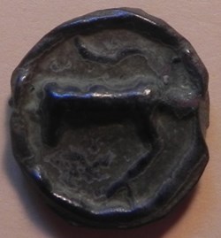 potin Turons à la tête diabolique. monnaie d'inspiration lunaire