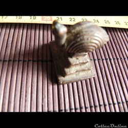 poids à or forme figurative Akan pintade