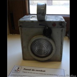 fanal  lampe de combat portative