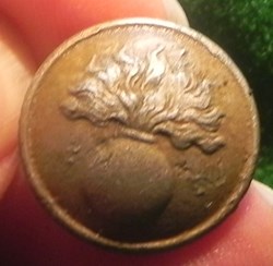 bouton militaire à la grenade gendarmerie?