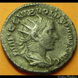 Volusien FELICITAS PVBL. RIC 205.