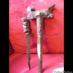 ancien couteau kriss damassé