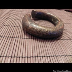 Bracelet (classé dans mes manilles & monnaies primitives)