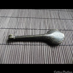 poids à or figuratif instrument de musique