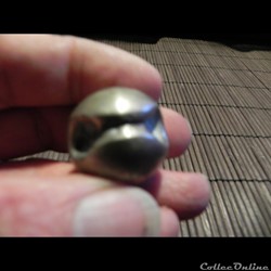 monnaie lingot d'argent de 72 gr plié en boule LAOS type de la contre-marque  ARROW HEAD