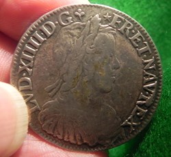 broche demi écu Louis XIV 1649 G Toulouse