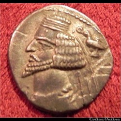 Phraates IV - S.52.16 v. - Laodicée Drachme