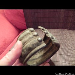 bracelet ( manille-monnaie primitive)