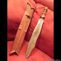 Épée courte Salampasu