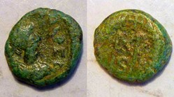 MARCIAN AE4 RIC 545, Monogram