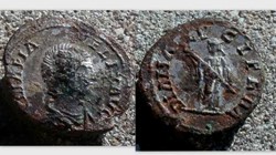 JULIA DOMNA Fouree Denarius RIC 373A [Caracalla], Diana