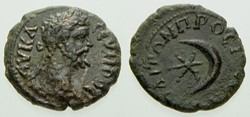 SEPTIMIUS SEVERUS AE16 BMC 17, Crescent and Star