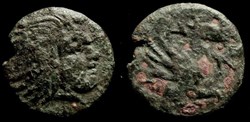 THRACE, PANTIKAPAION AE14 Dichalkon