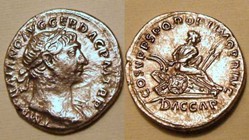 TRAJAN Denarius, RIC 96, Dacian Captive