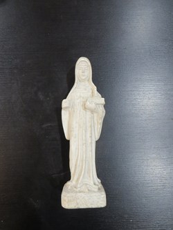 Statuette d'une sainte